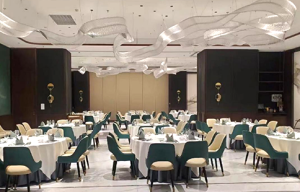 The Rising Trend of Custom Furniture in Wedding Venues